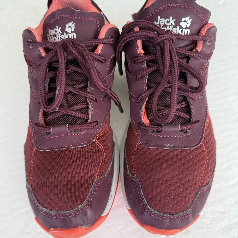 Size 7 - Jack Wolfskin Women's Woodland Texapore Low